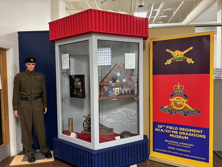 displaymuseumh8.jpg
